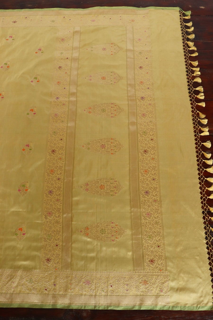 Light Lemon Kairy Pure Silk Handloom Banarasi Saree
