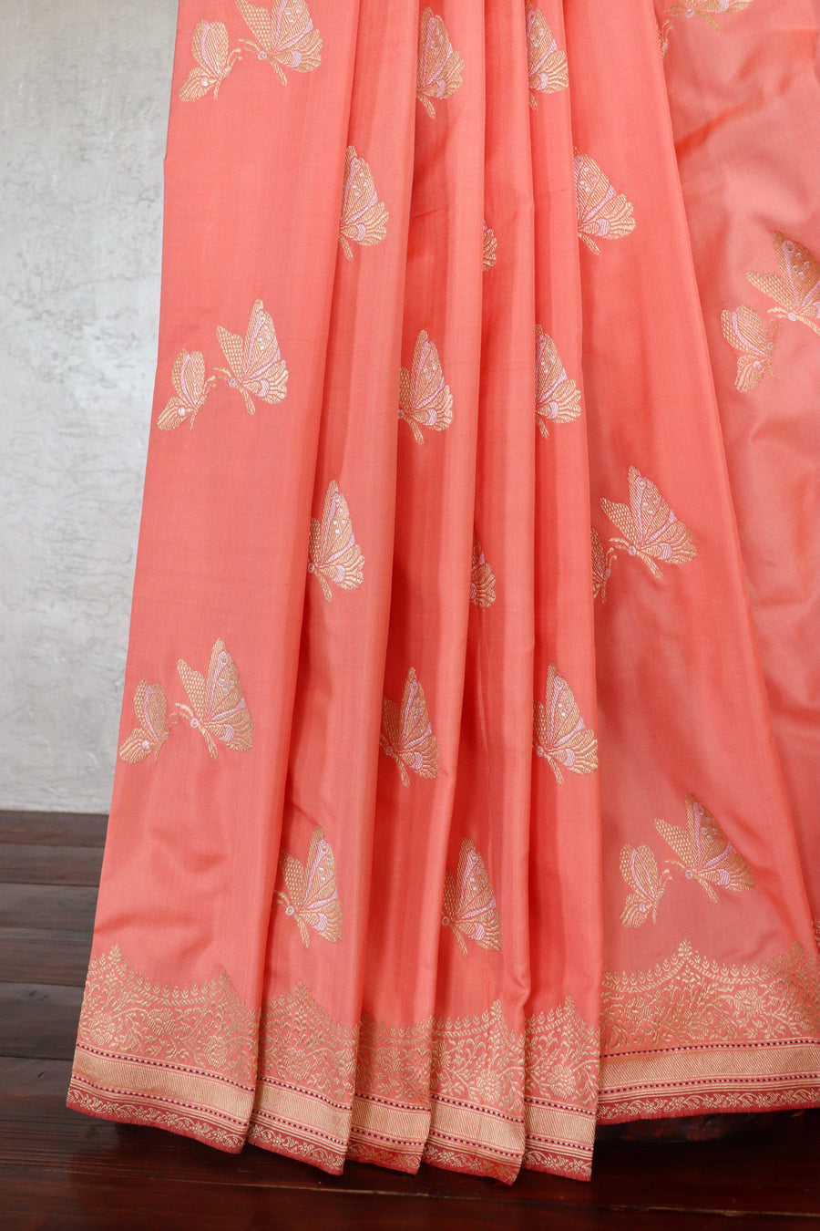 Rose Butterfly Motif Pure Silk Handloom Banarsi Saree
