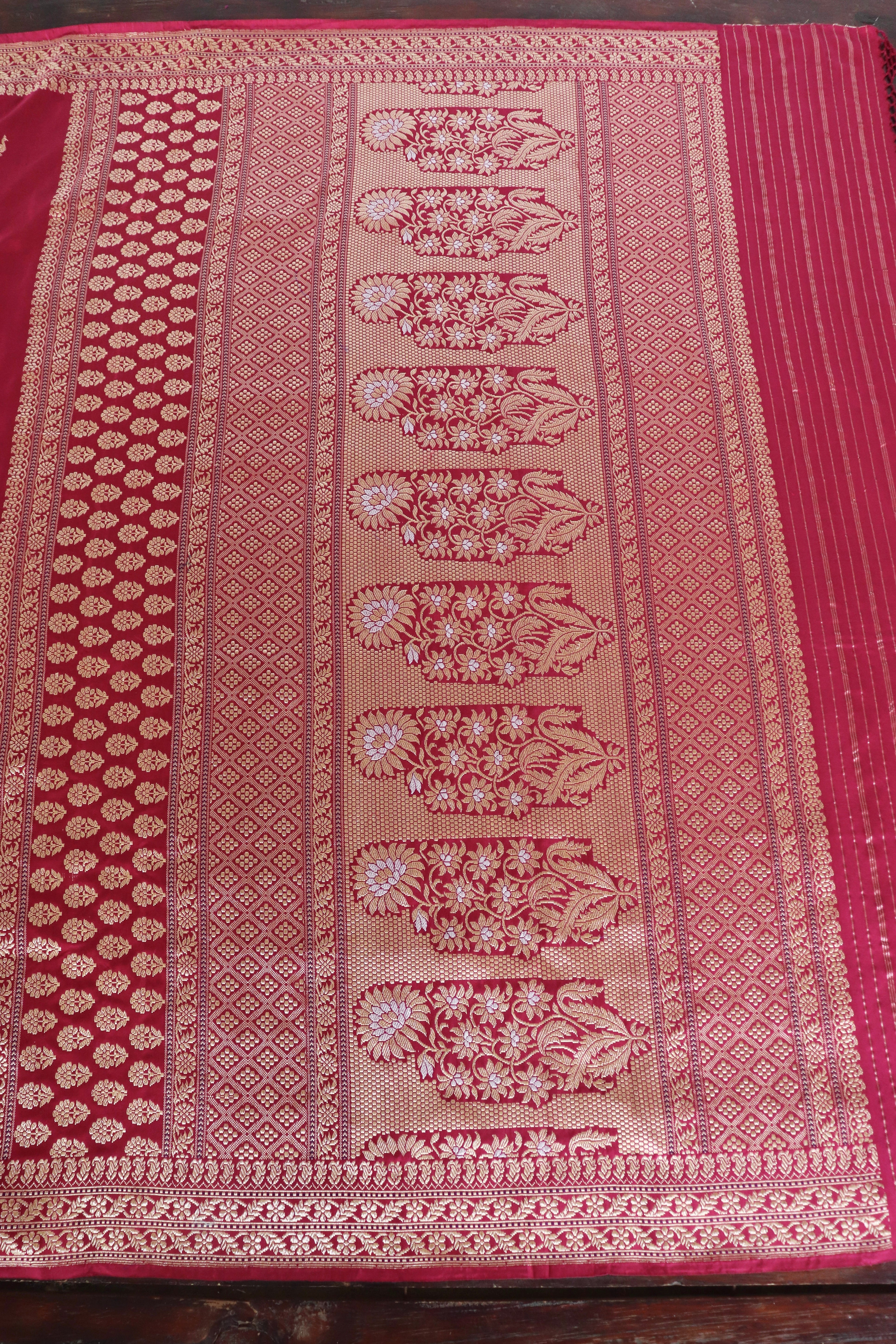 Crimson Peacock Motif Pure Silk Handloom Banarasi Saree