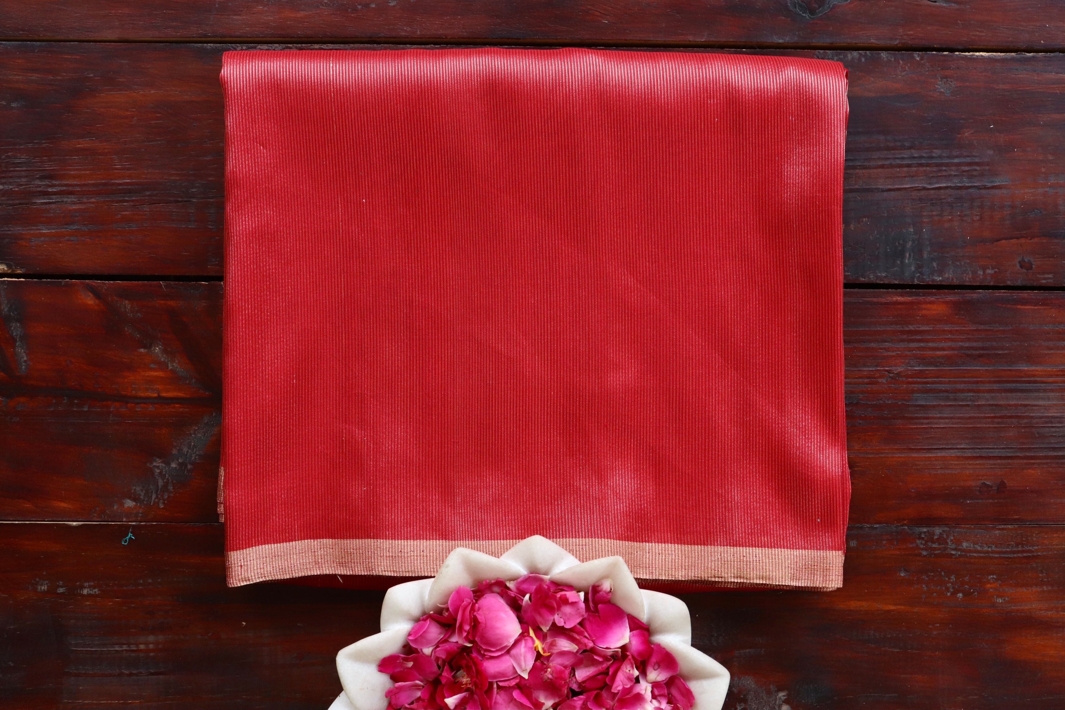 Red Kuniya Silk Handloom Saree