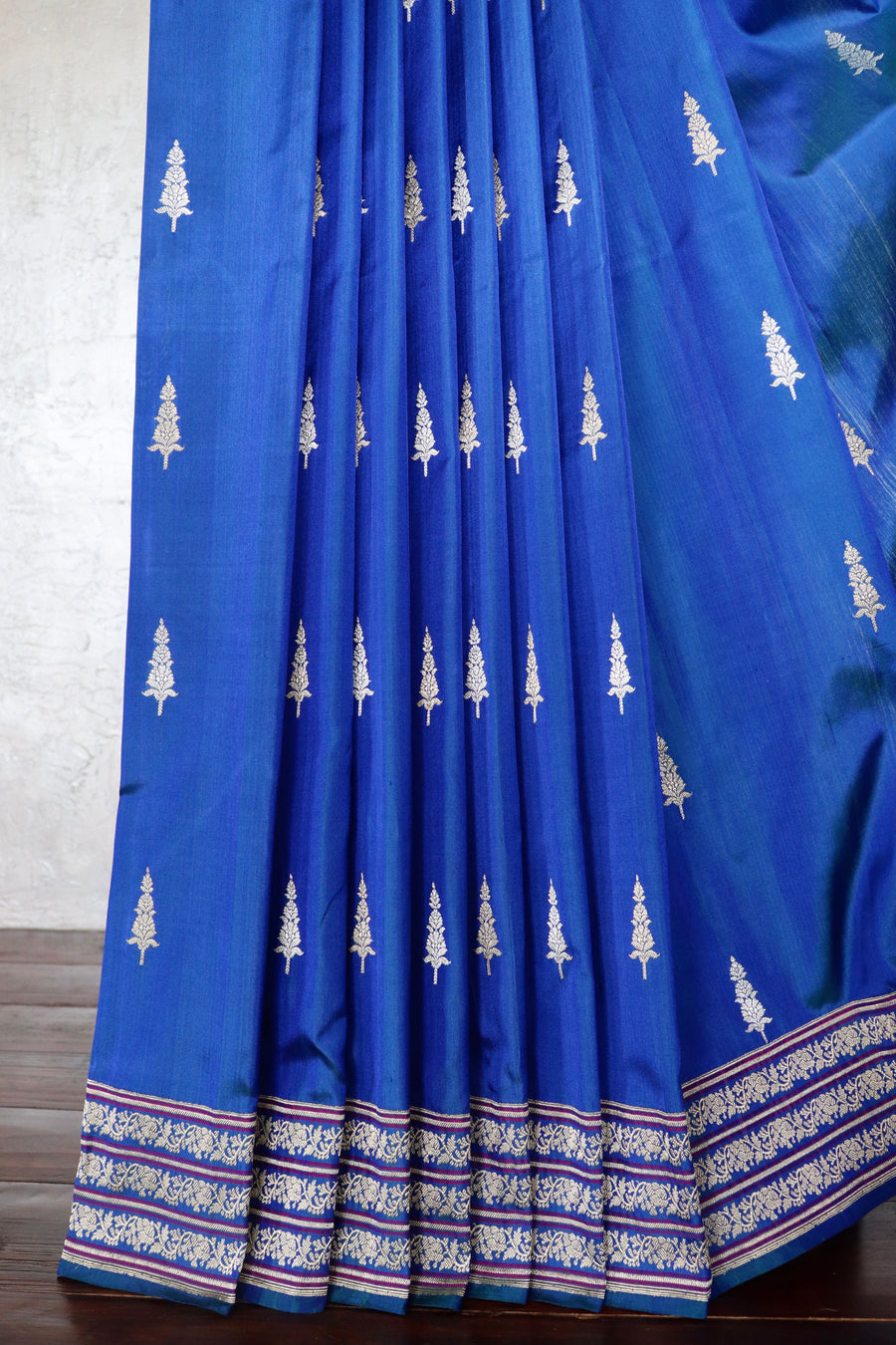 Royal Blue Cypress Buti Motif Pure Silk Handloom Banarasi Saree