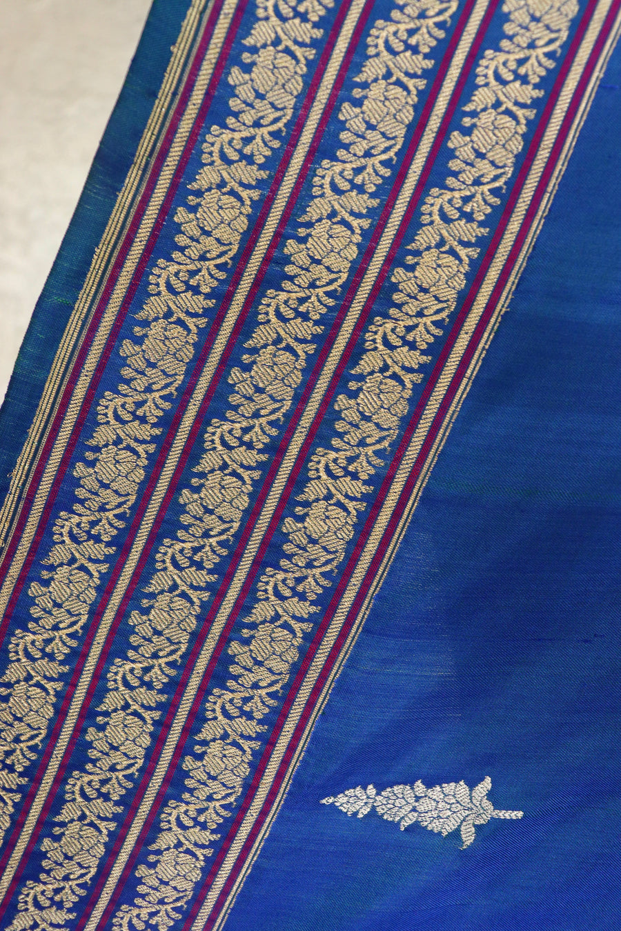 Royal Blue Cypress Buti Motif Pure Silk Handloom Banarasi Saree