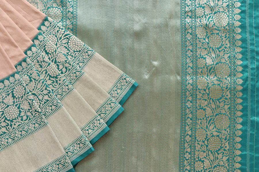 Colour close-up of Beige & Green Kadiyal Katan saree