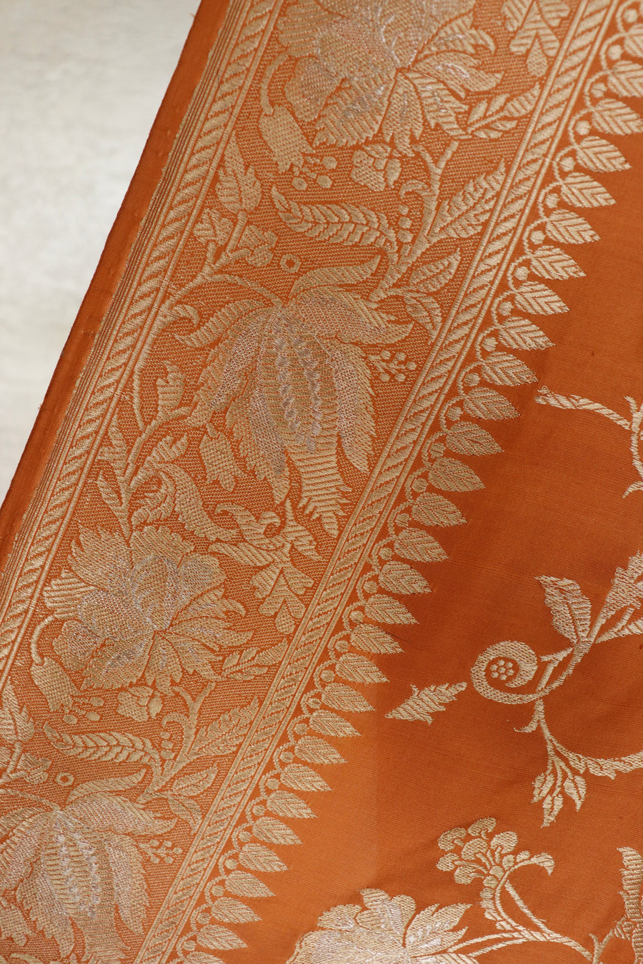 Rust Chinar Jangla Pure Silk Handloom Banarasi Saree