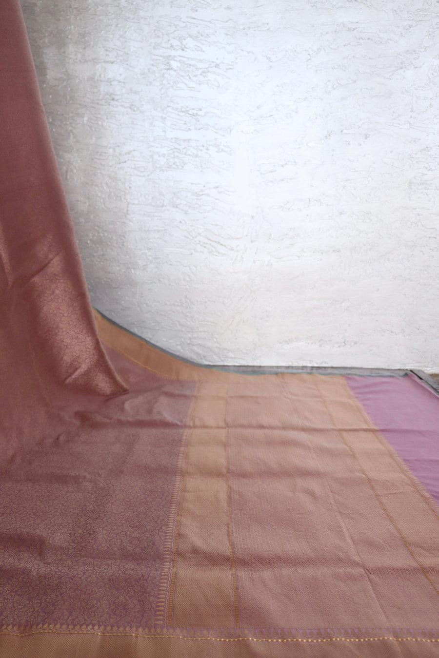 Mauve Brocade Jaal Pure Silk Handloom Banarasi Saree