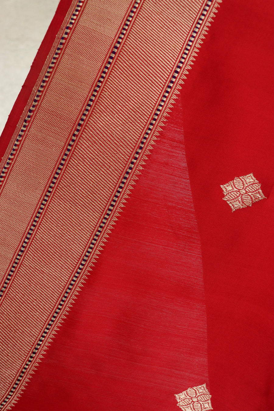 Red Diamond Buti Kadhua Motif Pure Katan Silk Handloom Saree