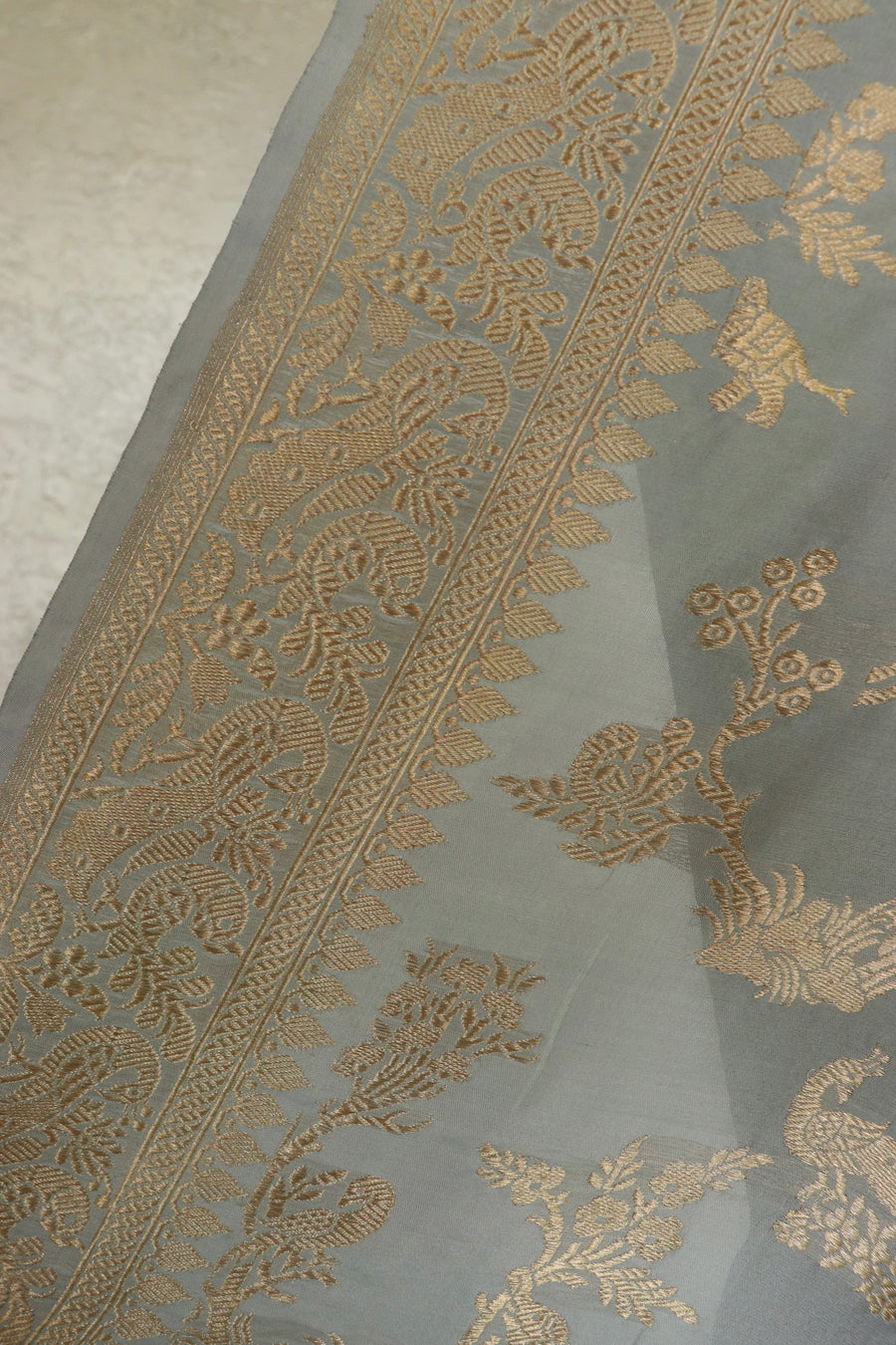 Grey Kadhua Pure Silk Handloom Banarsi Saree
