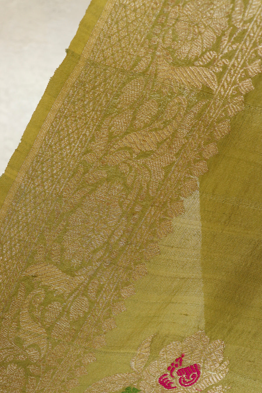 Olive Floral Buti Floral Pure Tussar Silk Handloom Banarasi Saree