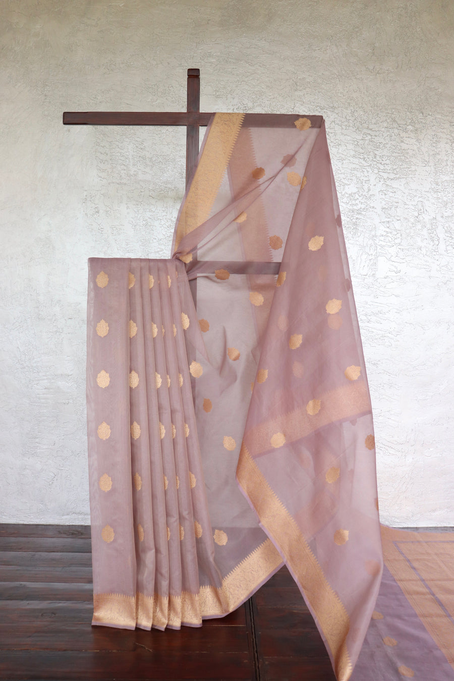 Pale Mauve Parizaat Motif Pure Kora Silk Handloom Saree