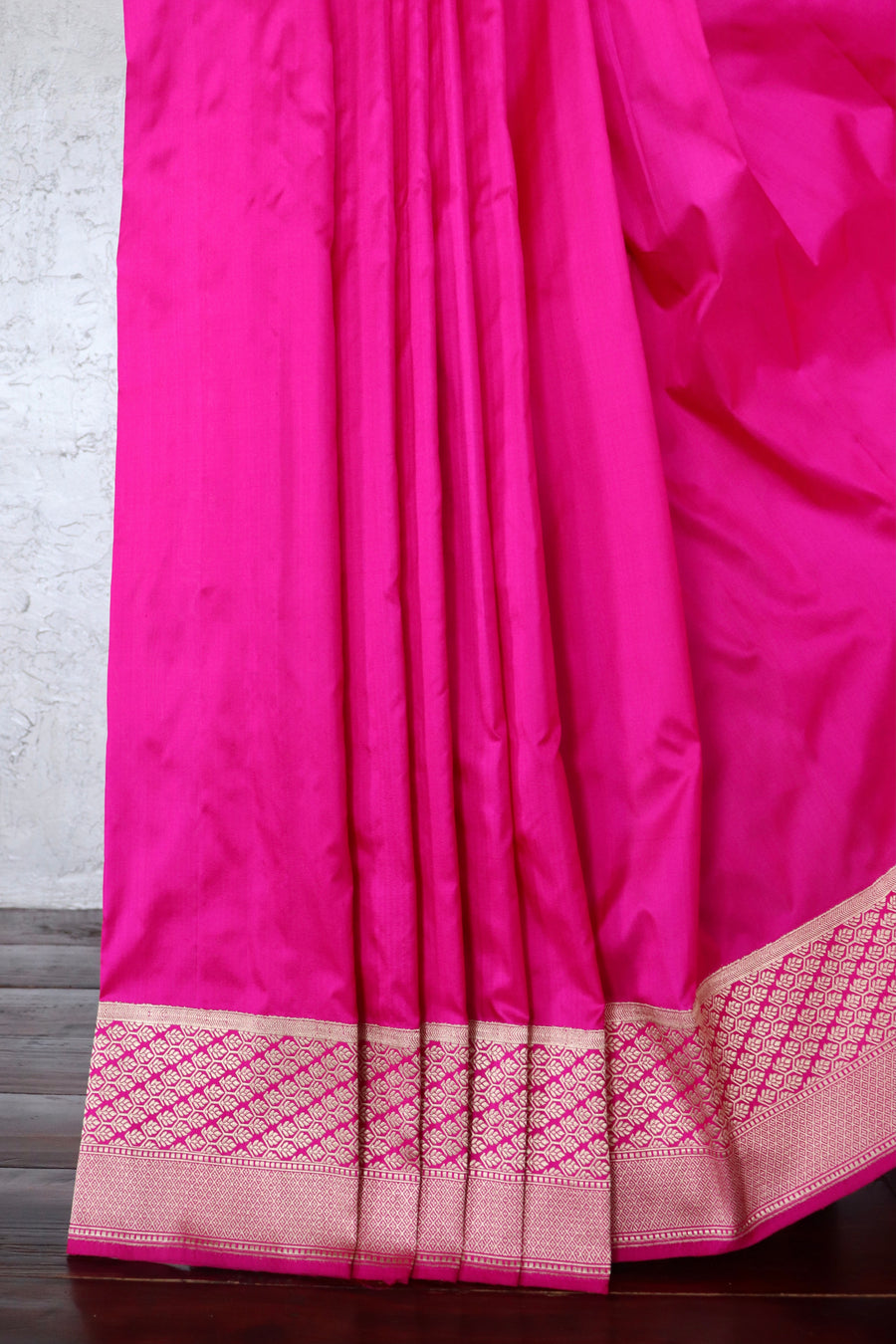 Multicolor Banarsi Rangkaat Pure Silk Handloom Saree