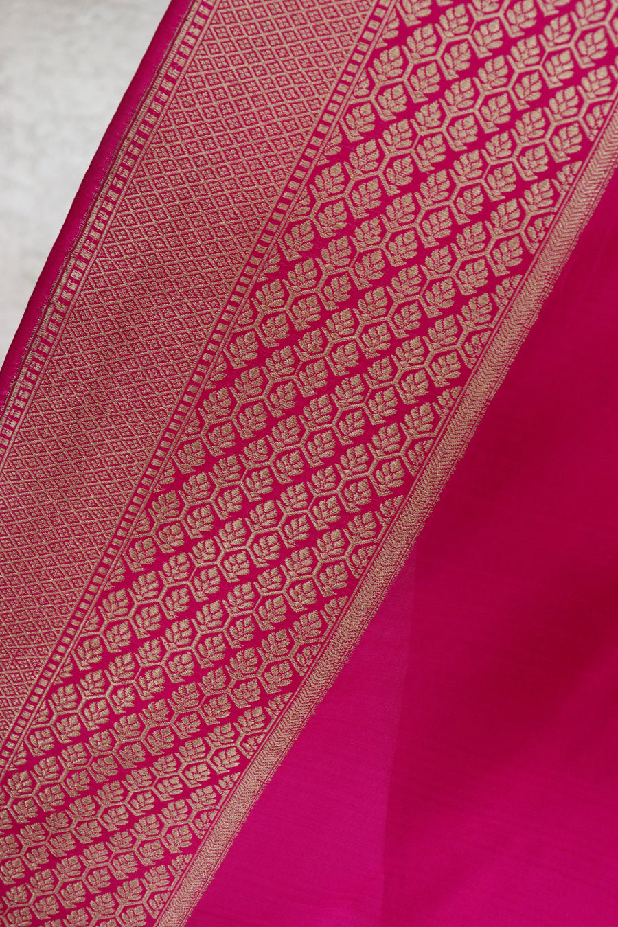 Multicolor Banarsi Rangkaat Pure Silk Handloom Saree