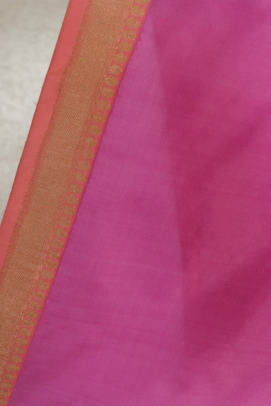 Pink Nargis Motif Pure Silk Handloom Banarsi Saree
