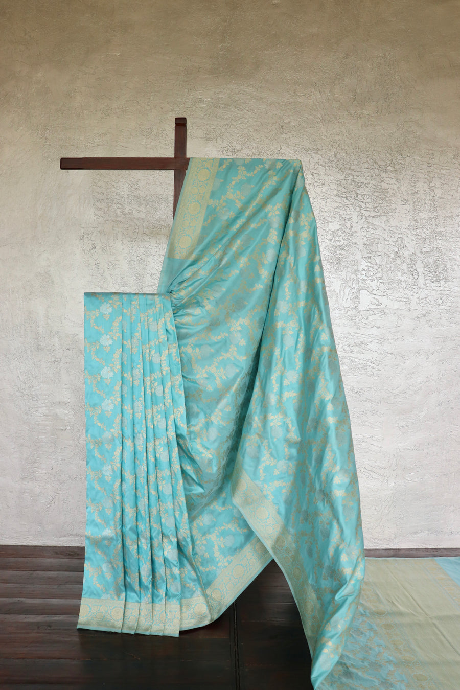 Sky Blue Jangla Pure Silk Handloom Banarsi Saree