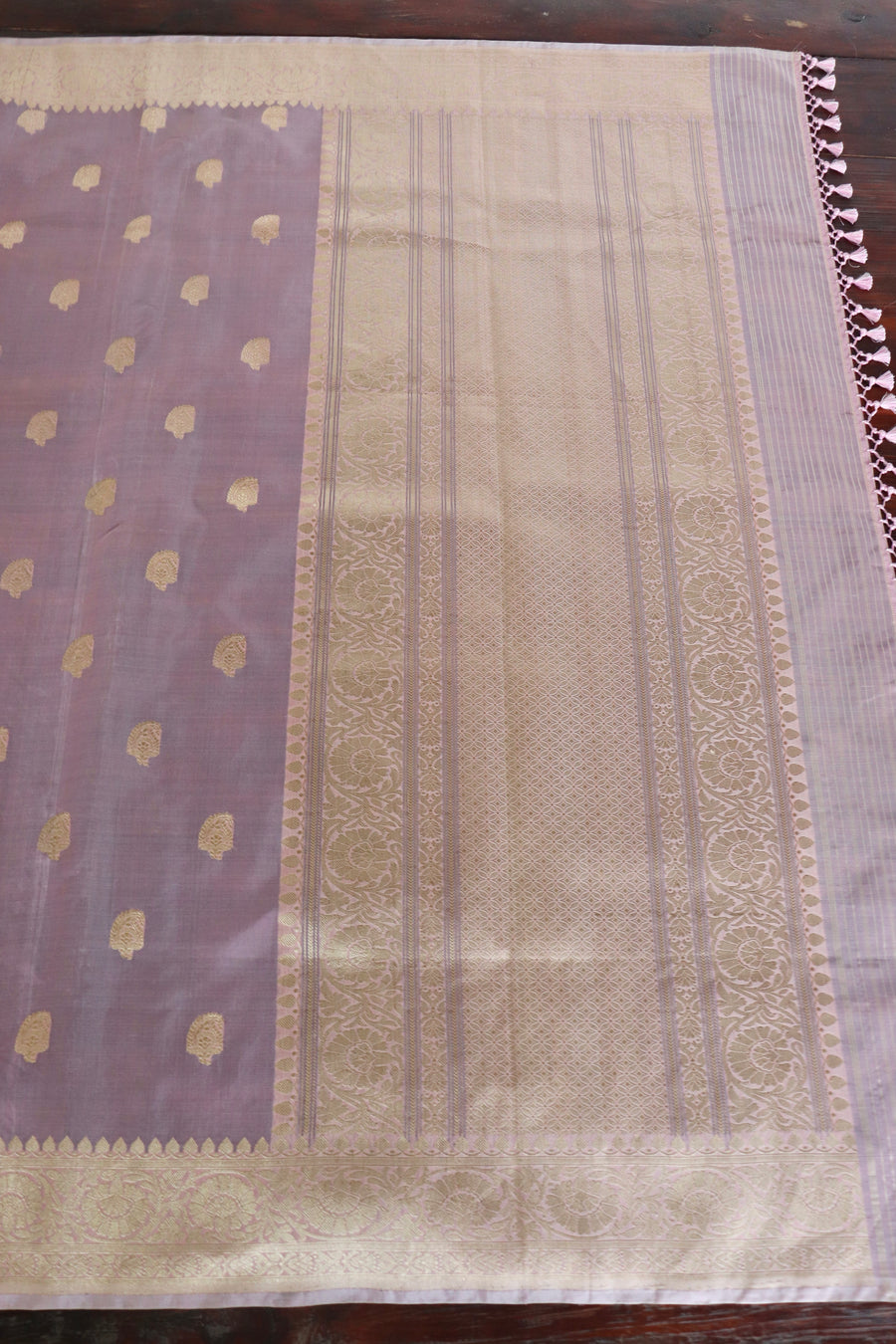 Pink Kairy Buti Pure Kora Silk Handloom Banarsi Saree