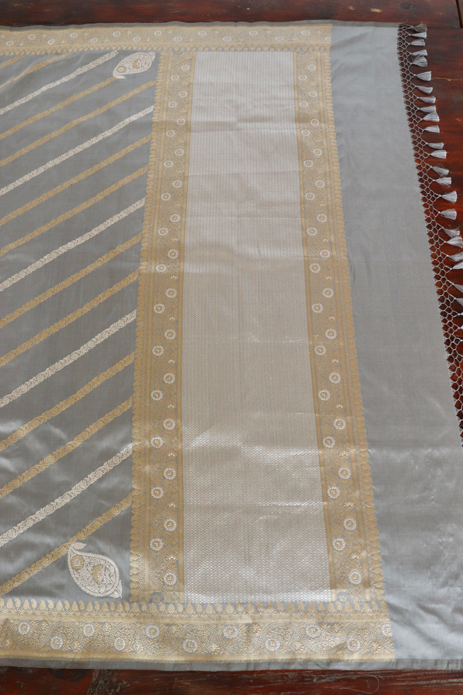 Dove - Grey Aada Jangla Pure Katan Silk Banarasi Saree