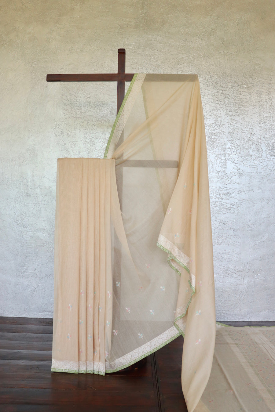 Cream Cotton Kadhua Motif Banarasi Handloom Saree