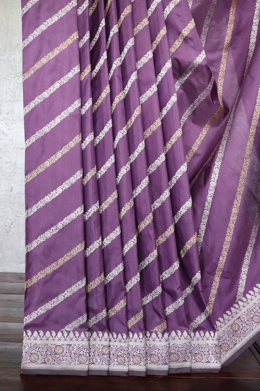 Purple Mauve Aada Jangla Pure Katan Silk Banarasi Saree
