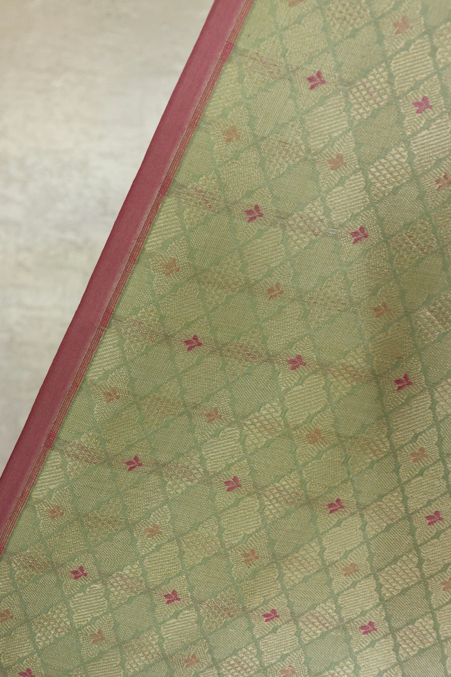 Aquamarine Meenadar Tanchoi Pure Silk Handloom Banarasi Saree
