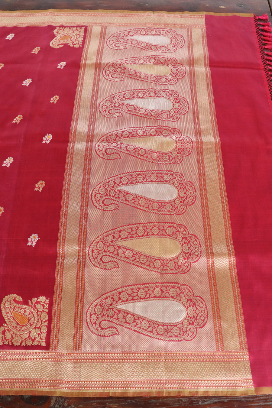 Red Kadhua Motif Pure Kora Silk Handloom Banarasi Saree