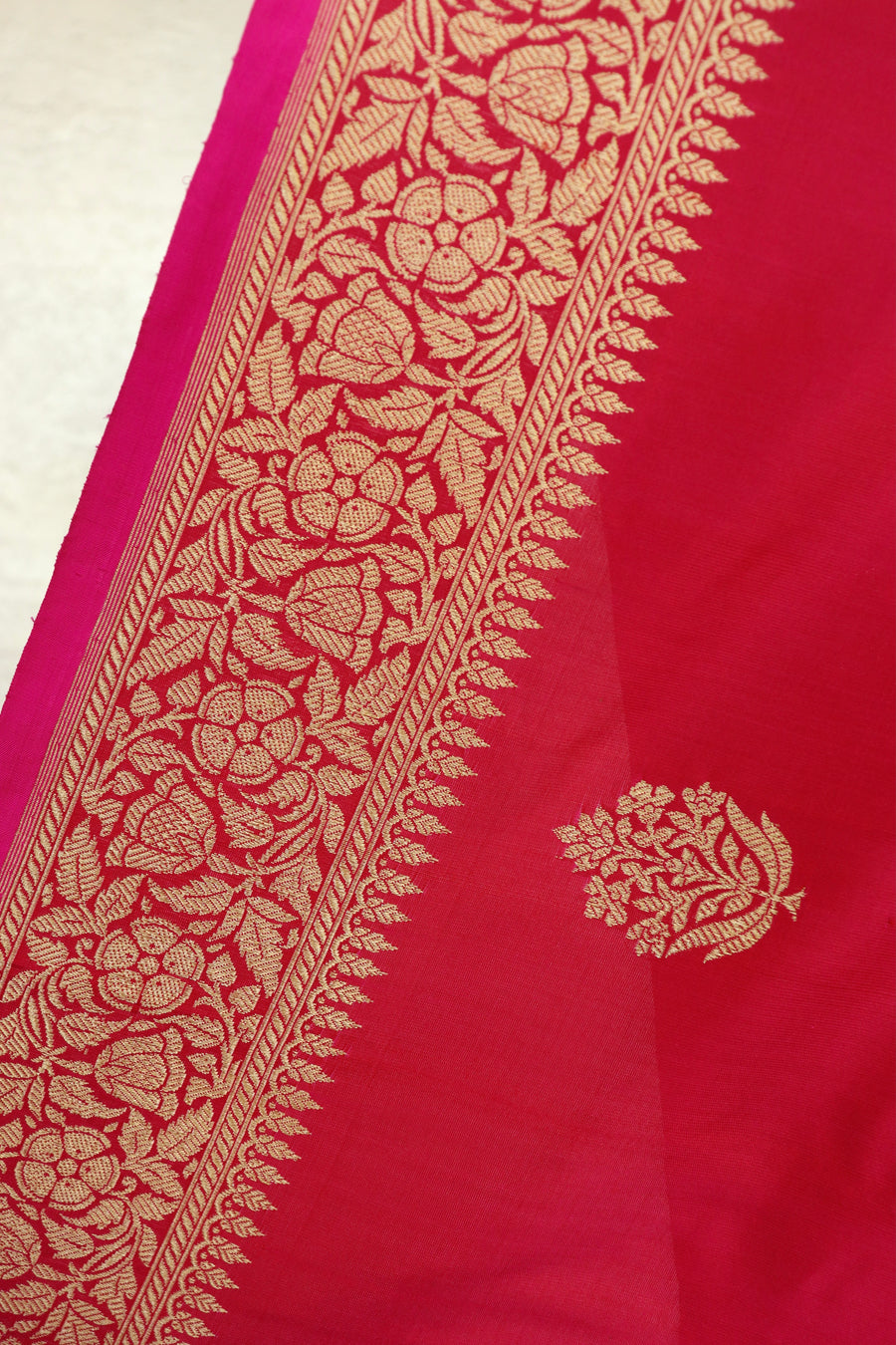 Rani Pink Parizaat Motif Pure Kora Silk Handloom Saree