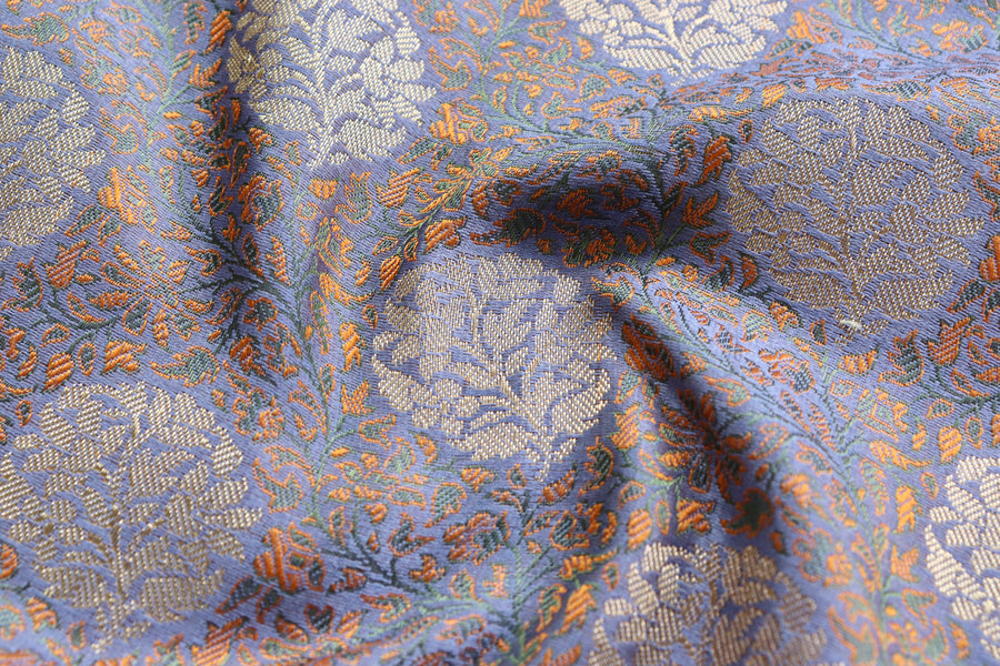 Aanchal motif on Grey Jamawar Tanchoi saree