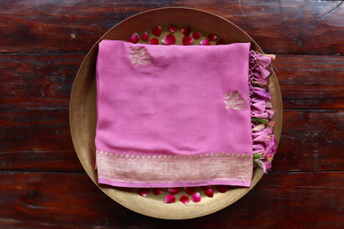 Mauve handloom Banarsi dupatta with kadhua motifs in Khadi Georgette silk