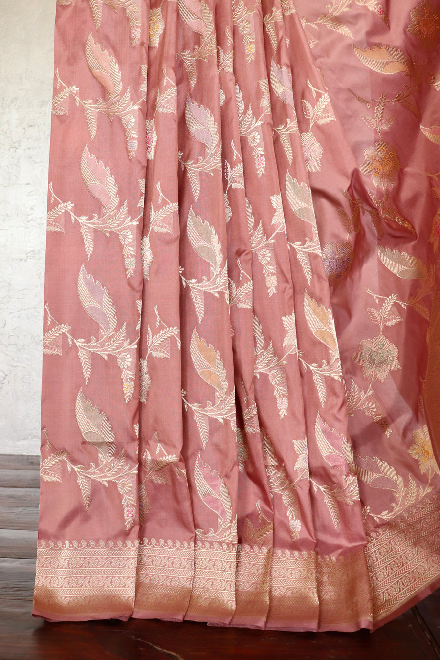 Dusty Rose Kadhua Pure Silk Jangla Handwoven Saree