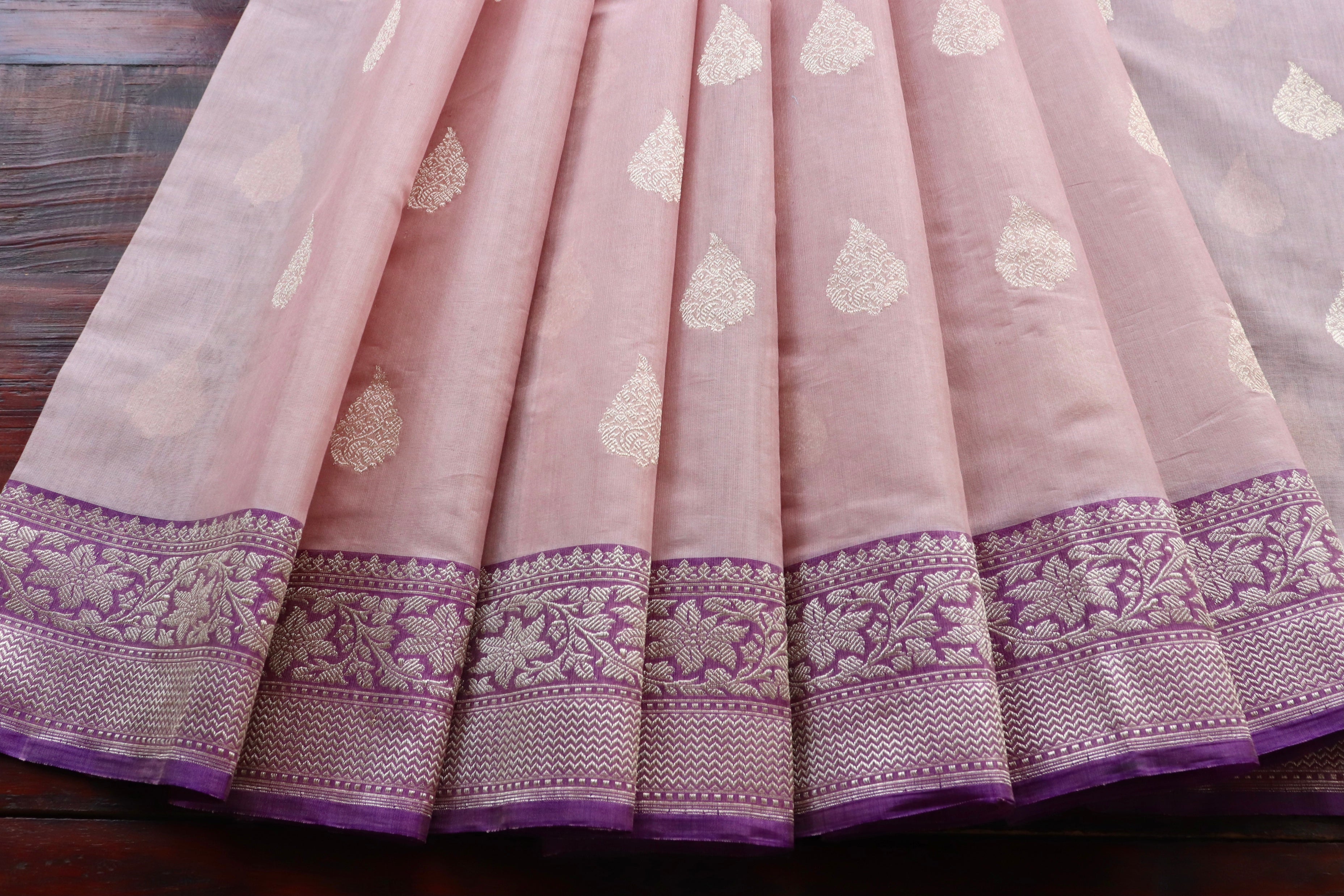 Soft Pink & Purple Aisha Motif Pure Silk Handloom Banarasi Saree