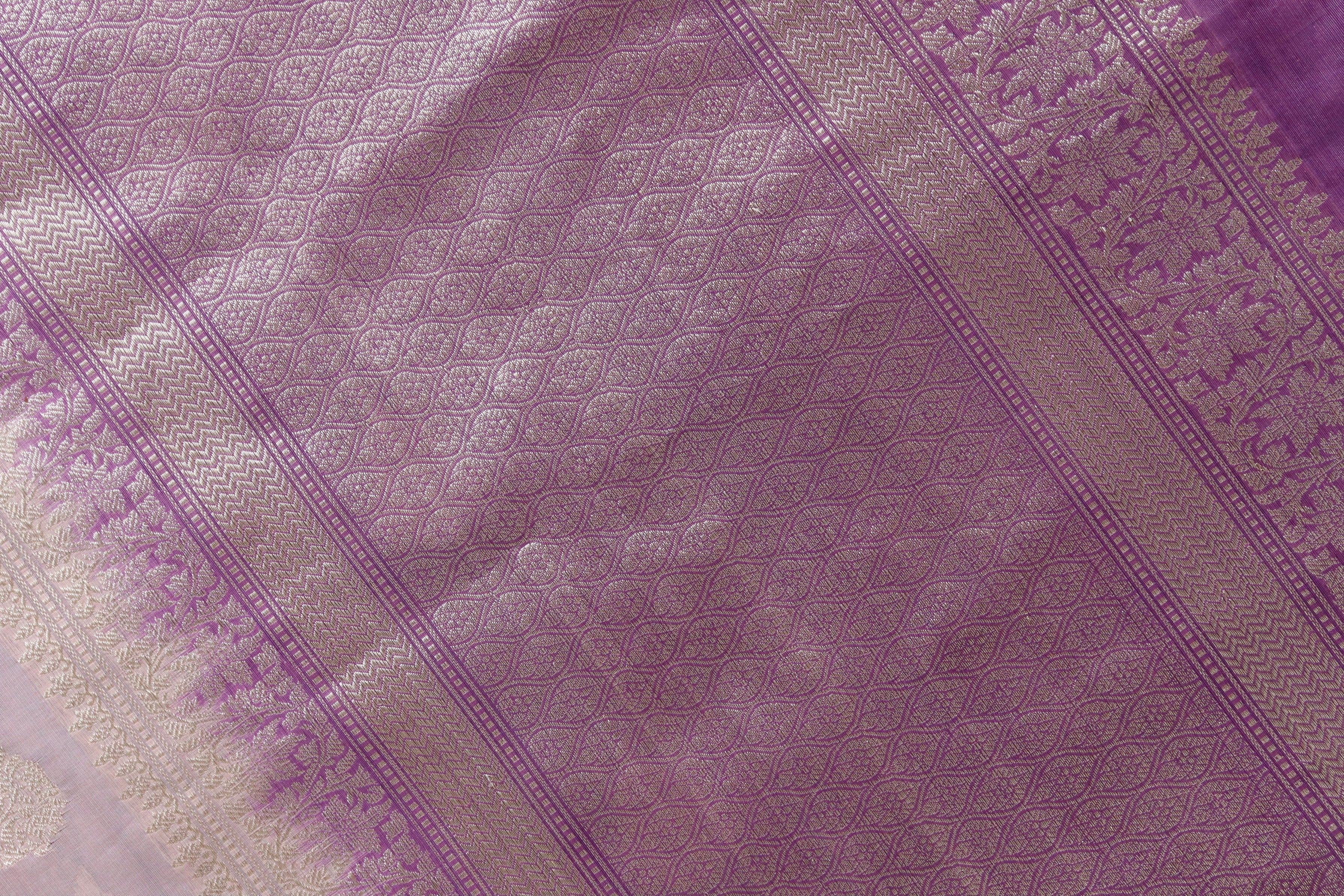 Soft Pink & Purple Aisha Motif Pure Silk Handloom Banarasi Saree