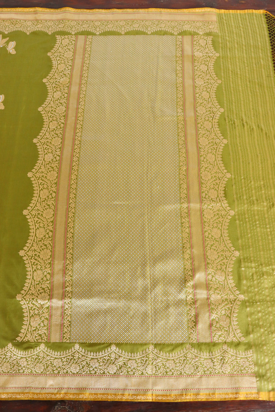 Teal Leaf Motif Pure Silk Handloom Banarasi Dupatta – view 10