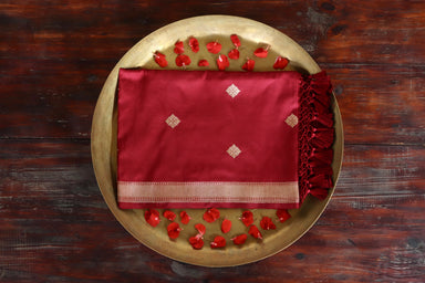 Maroon Paisley Buti Banarasi Silk Dupatta | Stuti Weaves
