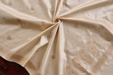 Ivory Paisley Buti Banarasi Silk Dupatta | Stuti Weaves