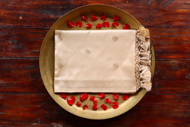 Ivory Paisley Buti Banarasi Silk Dupatta | Stuti Weaves