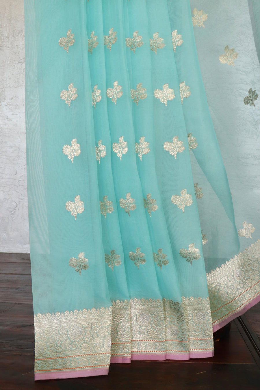 Aqua Floral Booti Handloom Banarasi Organza Silk Saree