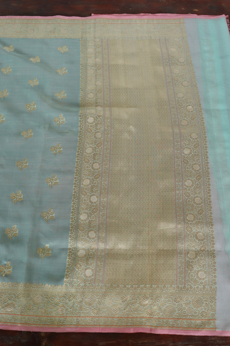 Aqua Floral Booti Handloom Banarasi Organza Silk Saree