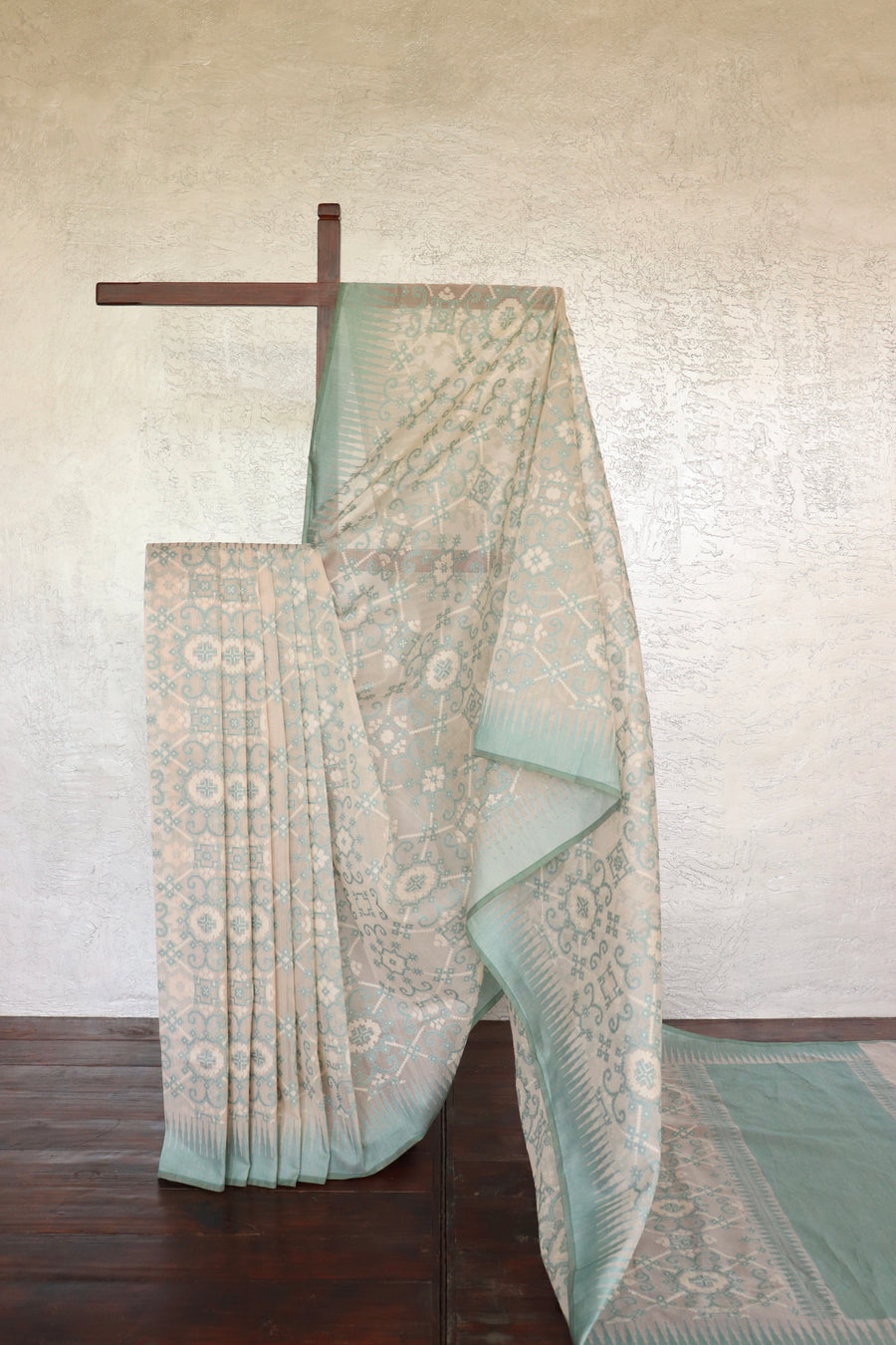 Ivory Cotton Cutwork Banarasi Handloom Saree
