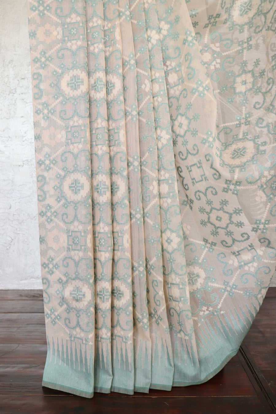 Ivory Cotton Cutwork Banarasi Handloom Saree