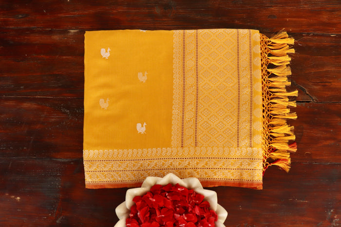 Yellow Peacock Motif Pure Silk Handloom Banarasi Saree