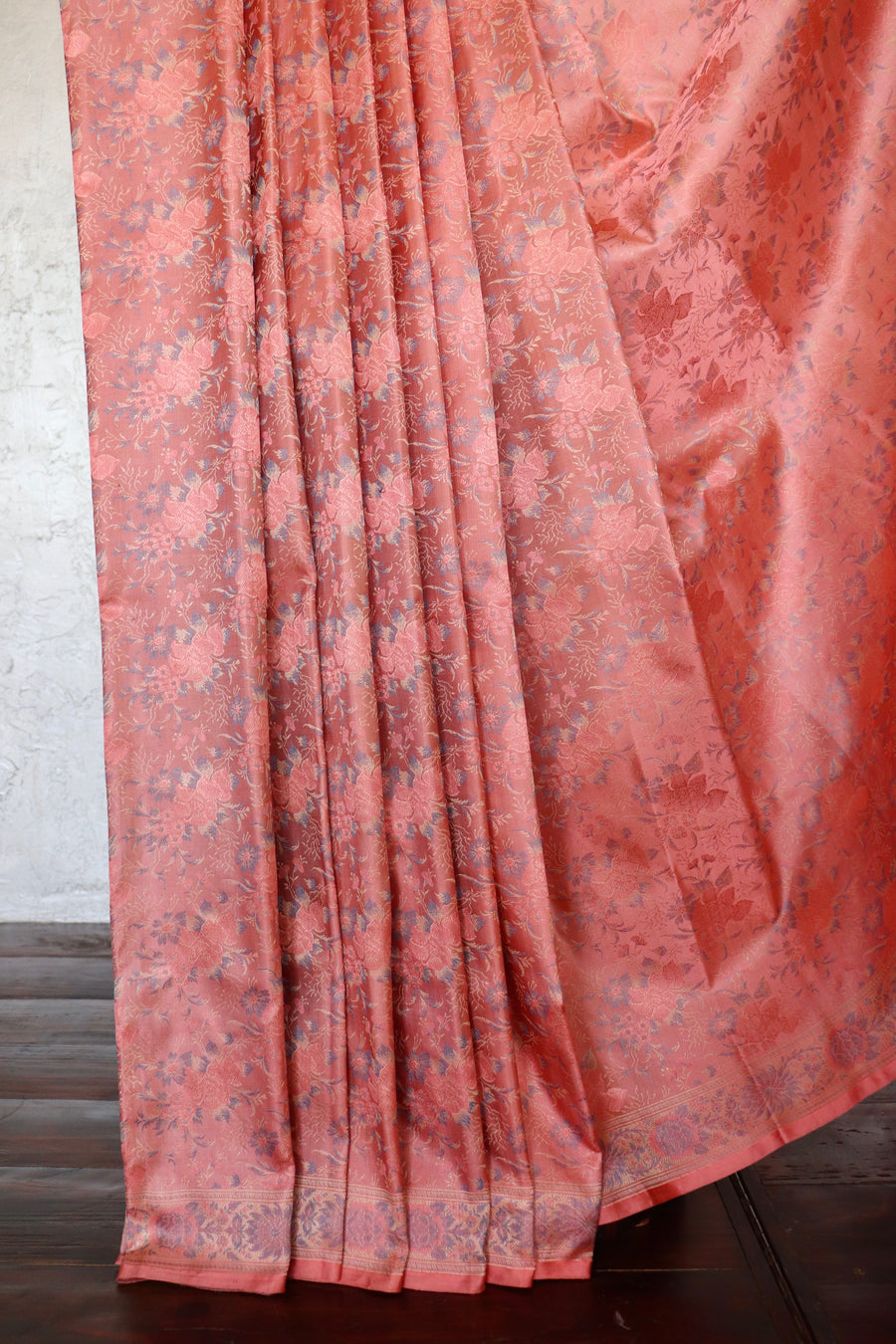 Rose Tanchoi Banarsi Silk Saree - body and border detail