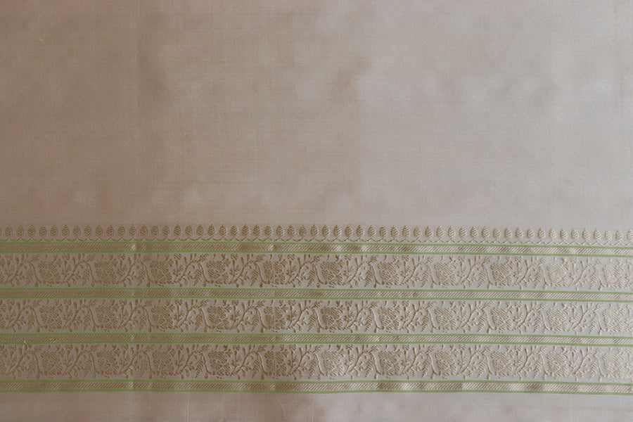 Beige Kadhua Motif Pure Silk Handloom Banarasi Saree