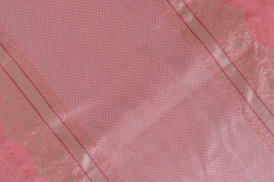 Pleat detail of Rose Butterfly Banarasi saree