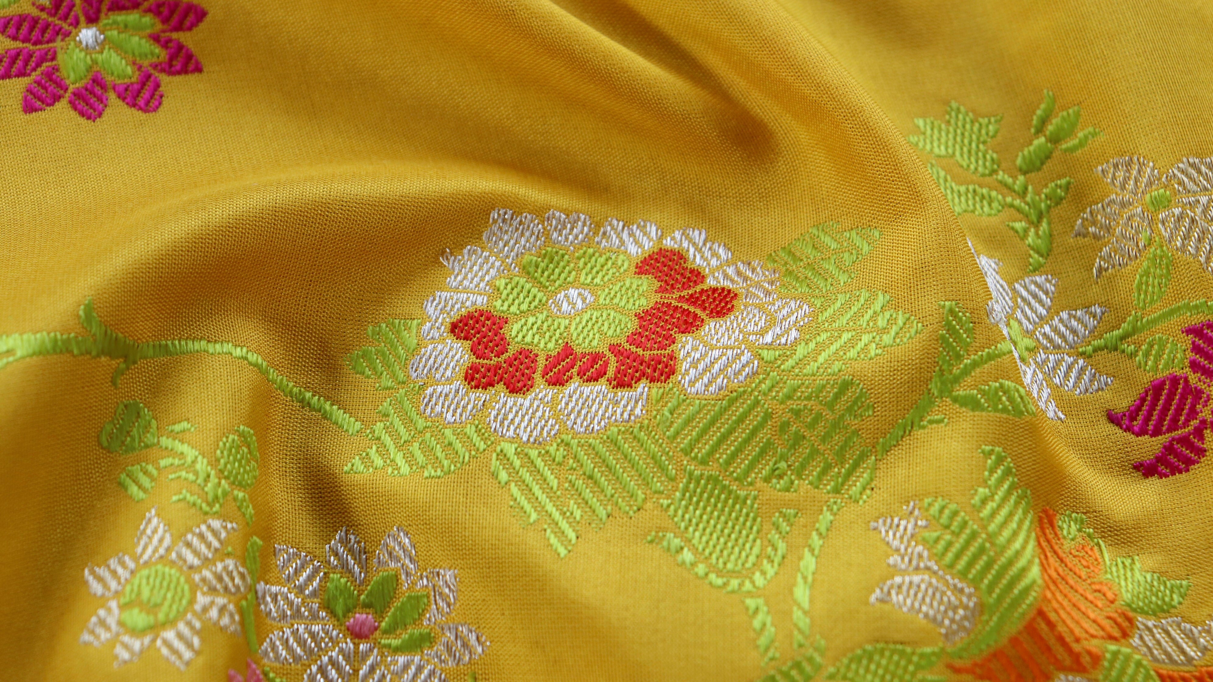 Handloom, Banarasi Handloom Saree, Alfi Saree, Tilfi Saree, Tilfi Saree Banaras, Tilfi, Banarasi Bunkar, Banarasi Bridal Wear, BridalWear, Banarasi Handloom Banarasi Yellow Meenadar Kadhua Pure Silk Handloom Banarasi Saree Banarasi Saree