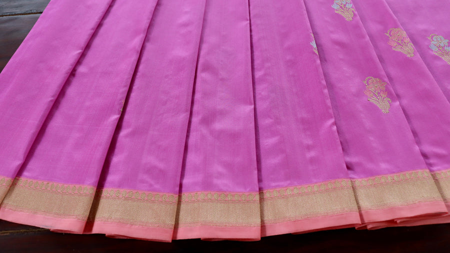 Aanchal motif on Pink Meenadar Nargis silk Banarasi saree