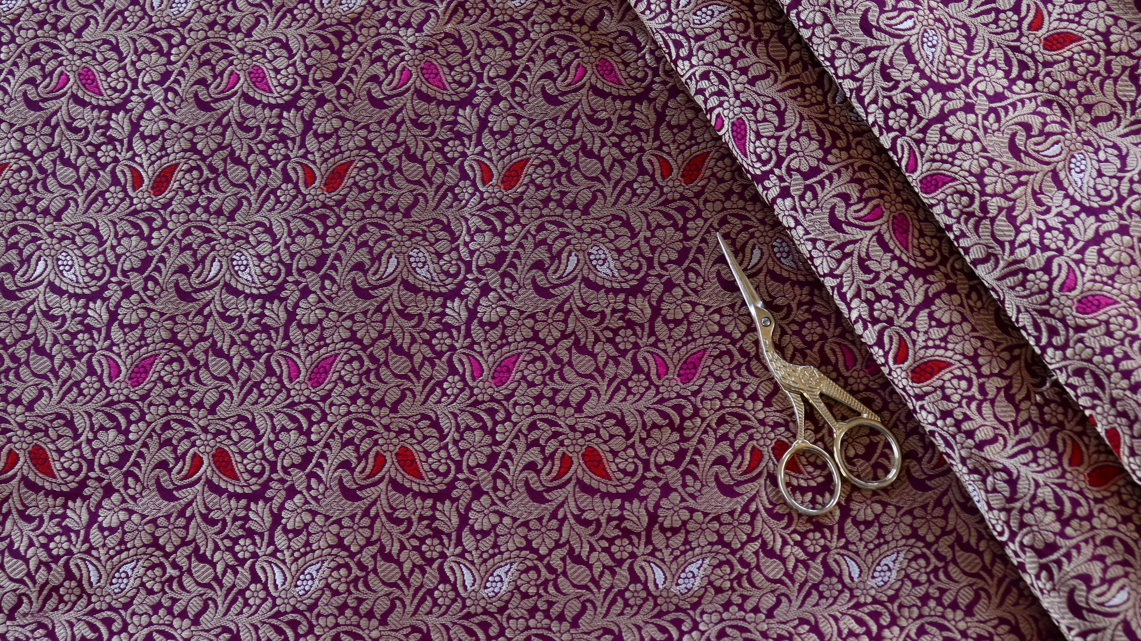 Handloom, Banarasi Handloom Saree, Alfi Saree, Tilfi Saree, Tilfi Saree Banaras, Tilfi, Banarasi Bunkar, Banarasi Bridal Wear, BridalWear, Banarasi Handloom Banarasi Purple Meenadar Tanchoi Pure Silk Handloom Banarasi Fabric Banarasi Saree