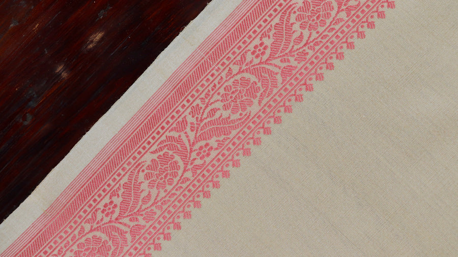 Cream Kadhua Kuniya Pure Silk Banarasi Saree | Stuti Weaves