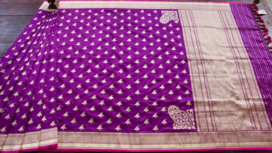 Rich Purple Kadhua Banarasi saree — border close-up