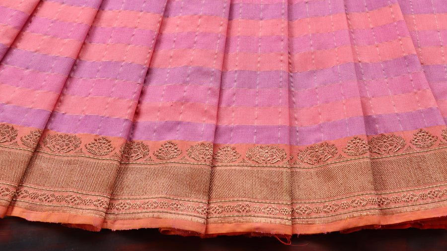 Pleat detail on Multicolor Kadhua Chinya silk Banarasi saree