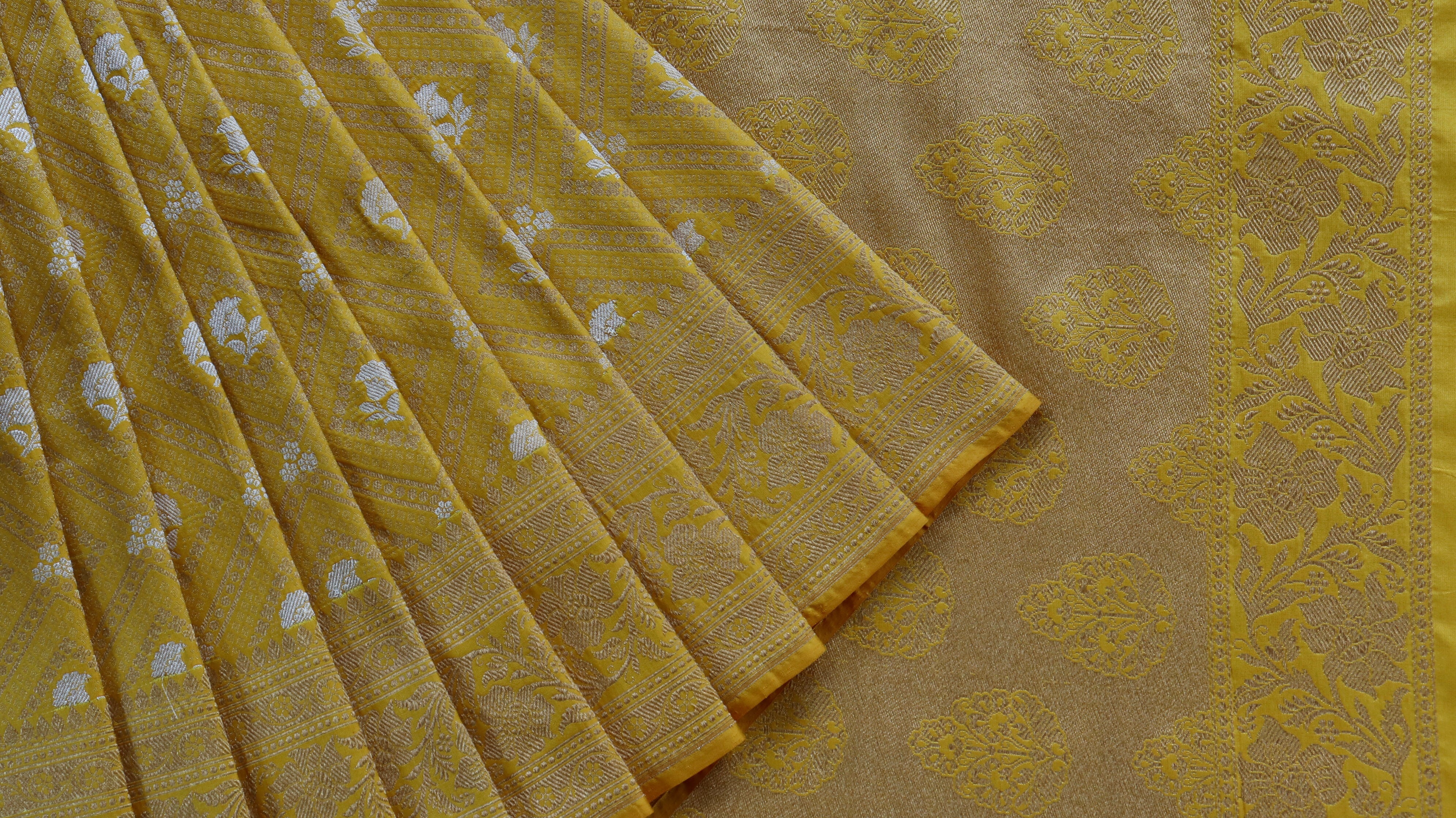 Handloom, Banarasi Handloom Saree, Alfi Saree, Tilfi Saree, Tilfi Saree Banaras, Tilfi, Banarasi Bunkar, Banarasi Bridal Wear, BridalWear, Banarasi Handloom Banarasi Yellow Tanchoi Pure Silk Handloom Banarasi Saree Banarasi Saree